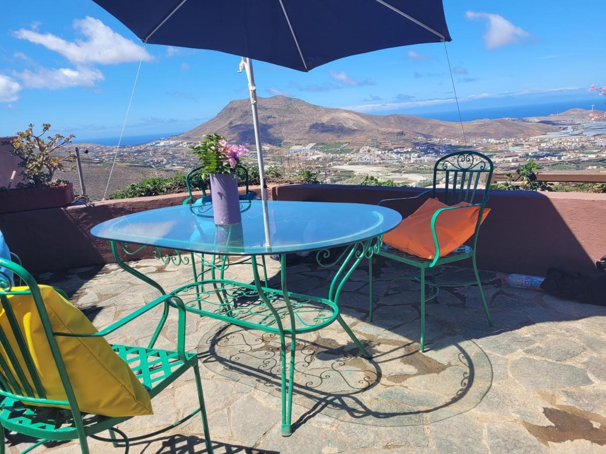 Tonono'S Village Santa Maria de Guia de Gran Canaria Екстериор снимка